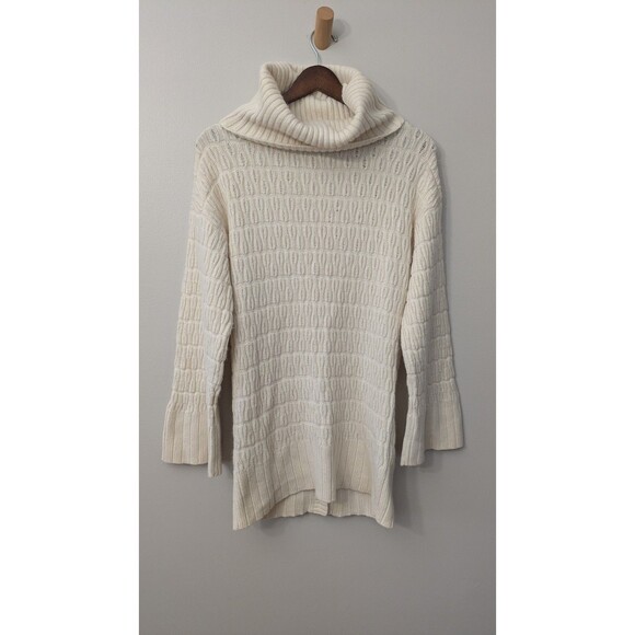 Lacoste Turtleneck Tunic Sweater Cream Wool Cashmere Fisherman Button Back M - Picture 2 of 10